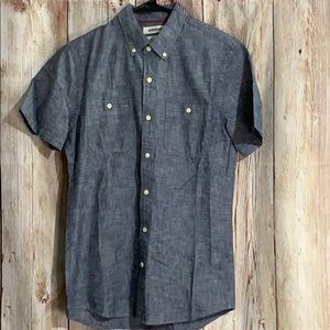 Good Threads button down